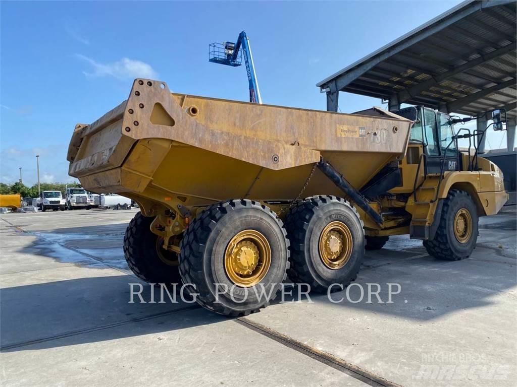 CAT 730TG Tombereau articulé