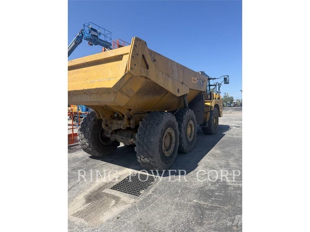CAT 730TG Tombereau articulé