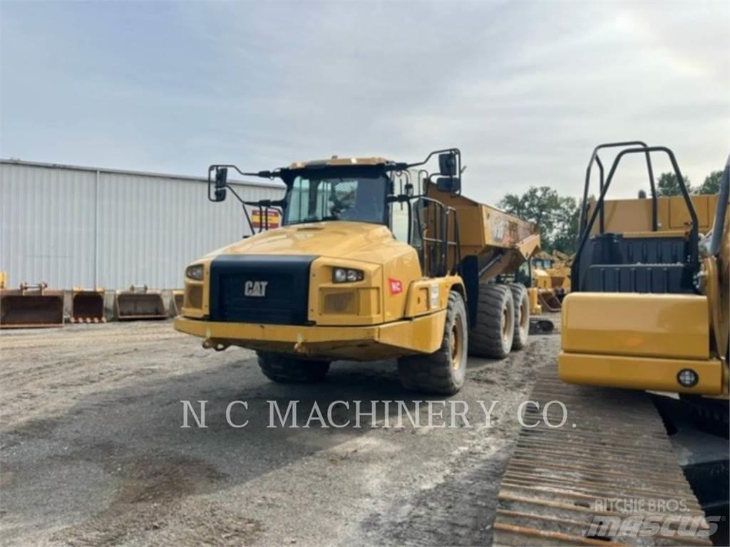 CAT 735 Camion benne