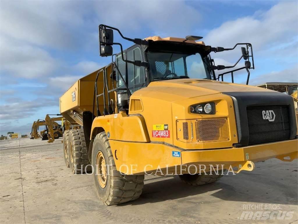 CAT 735 Tombereau articulé