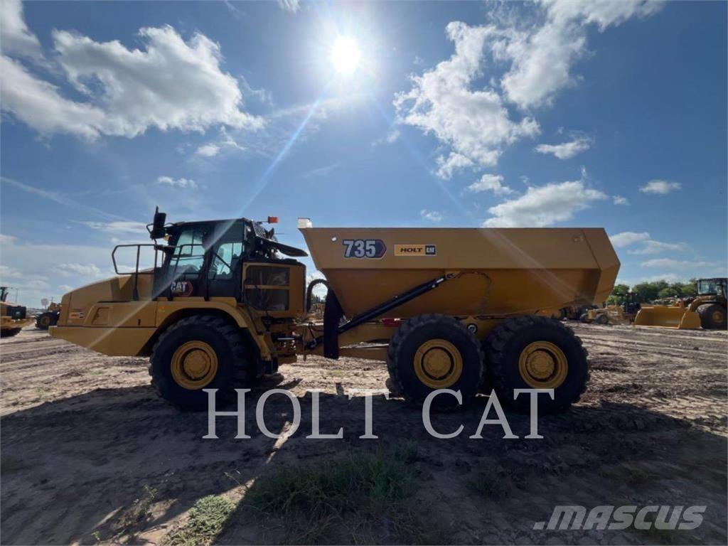 CAT 735 Tombereau articulé