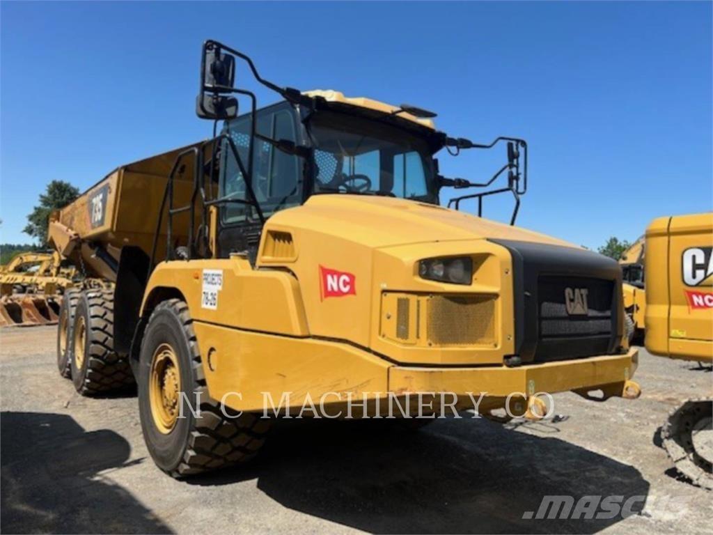 CAT 735 Tombereau articulé