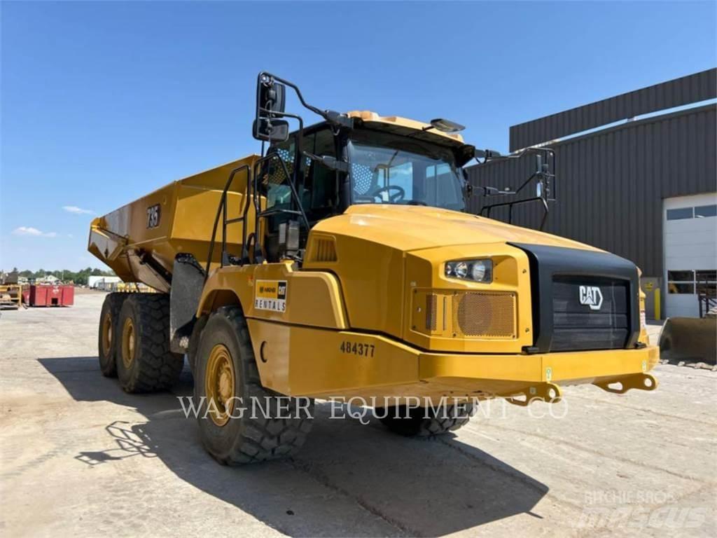 CAT 735 Tombereau articulé