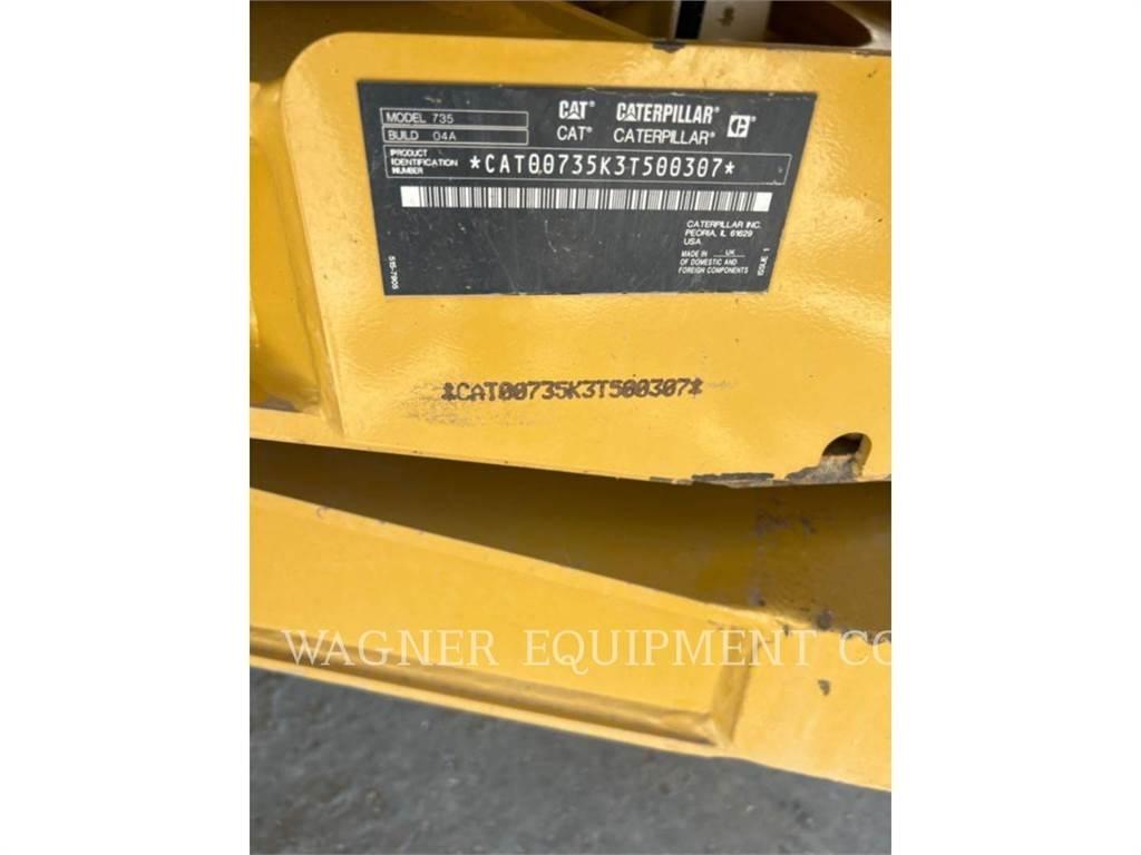 CAT 735 Tombereau articulé