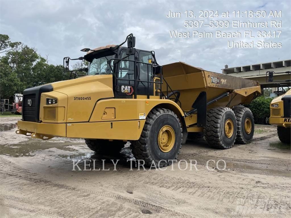 CAT 740 Tombereau articulé
