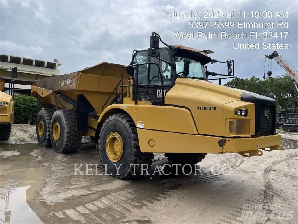 CAT 740 Tombereau articulé