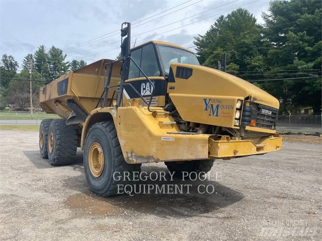 CAT 740 Tombereau articulé
