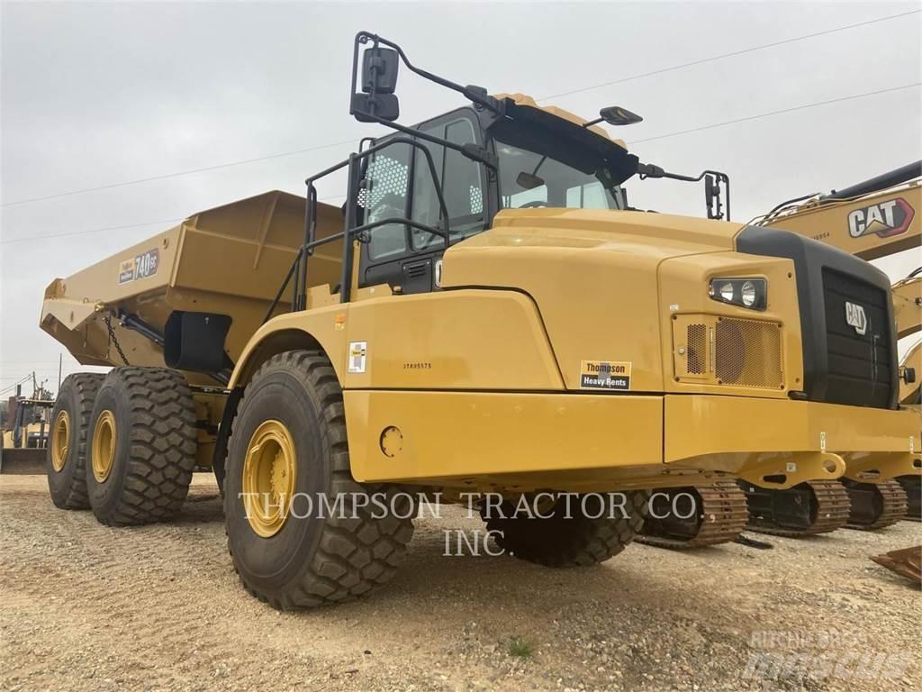 CAT 740 GC Tombereau articulé