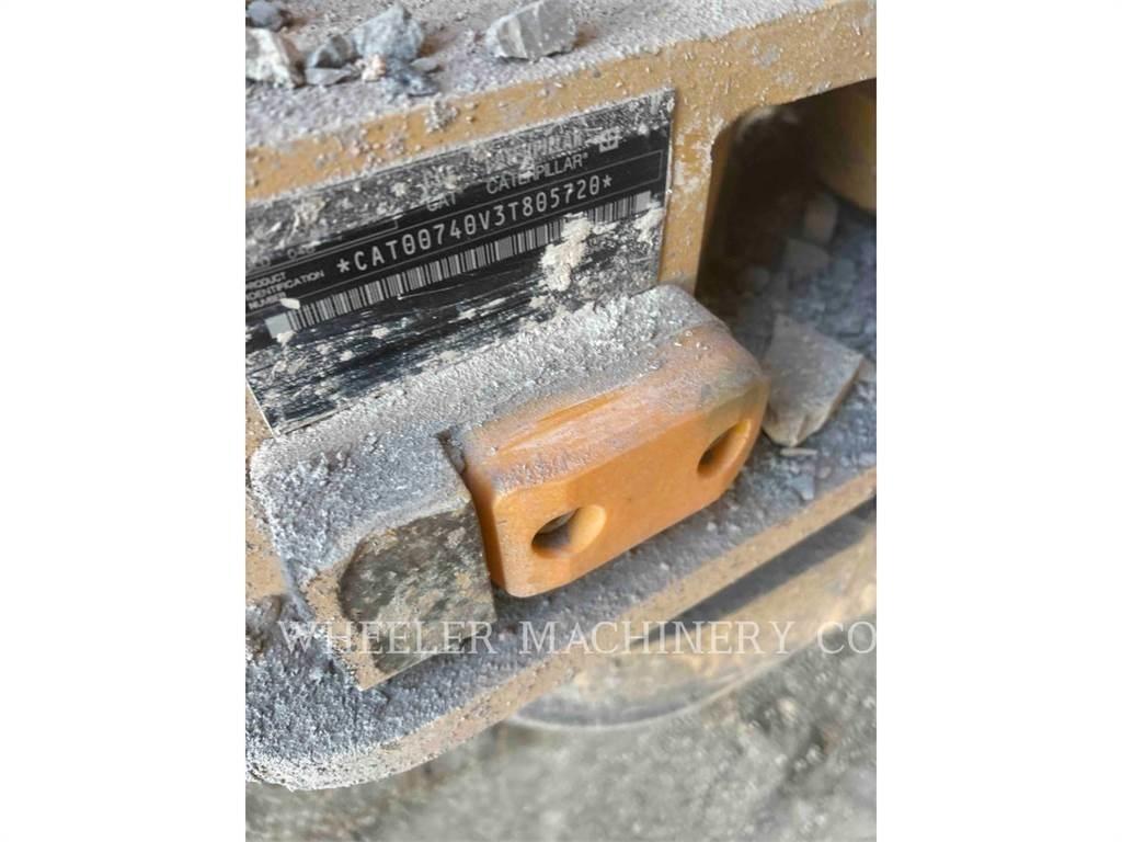CAT 740 GC Tombereau articulé