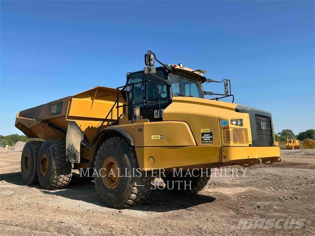 CAT 740 GC Tombereau articulé
