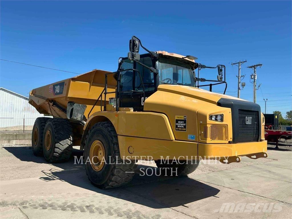 CAT 740 GC Tombereau articulé