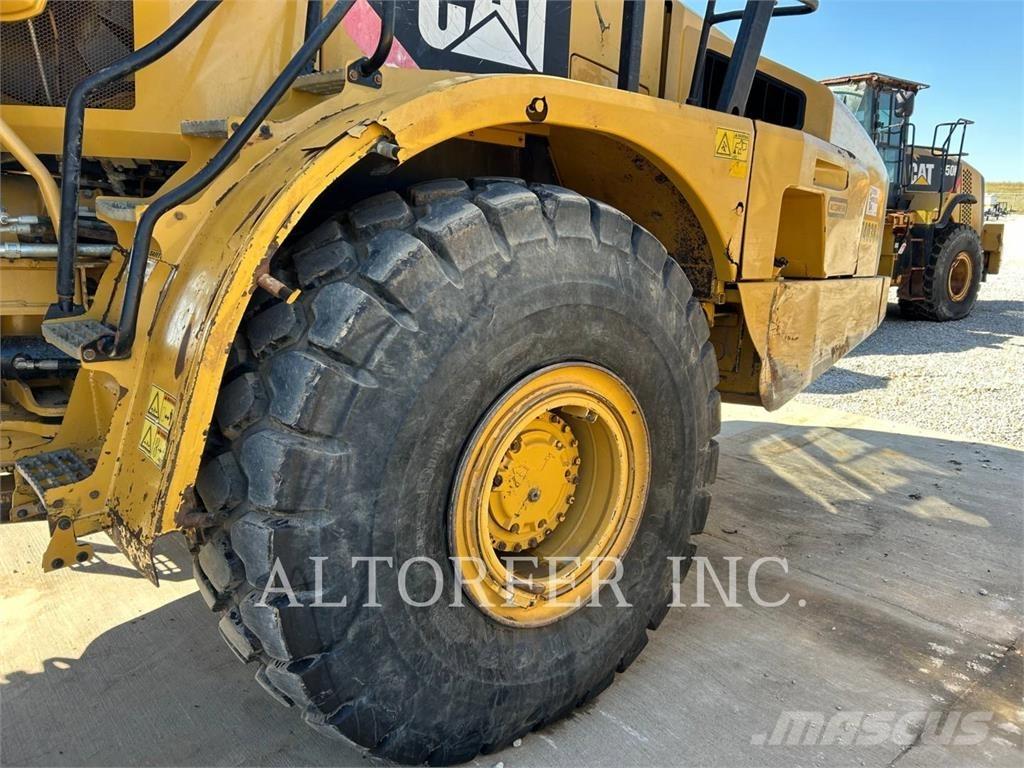 CAT 740B Tombereau articulé
