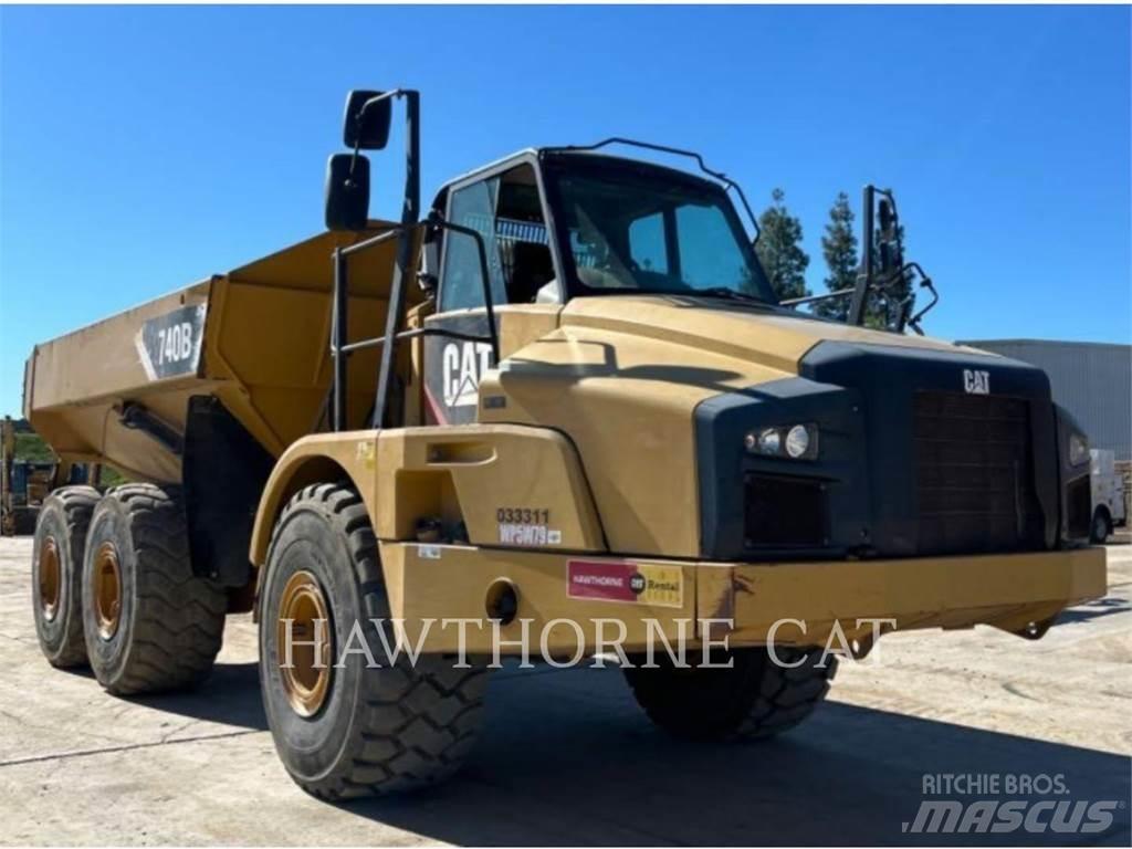 CAT 740B Tombereau articulé