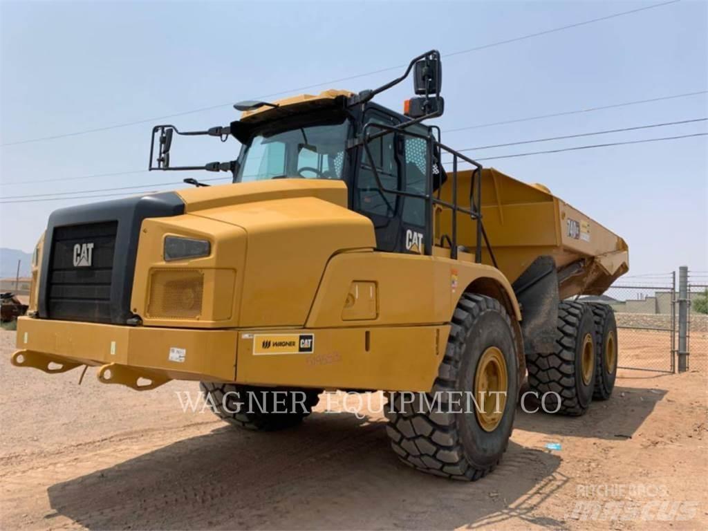 CAT 740GC Tombereau articulé