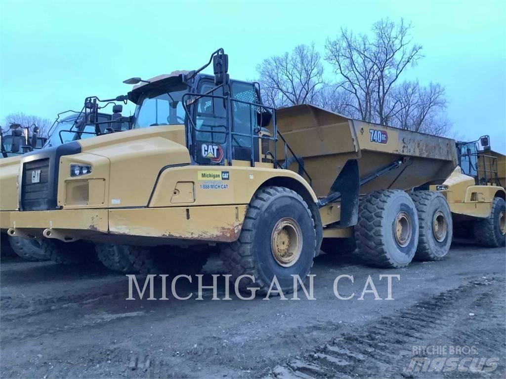 CAT 740GC Tombereau articulé