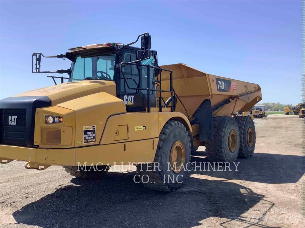 CAT 740GC Tombereau articulé