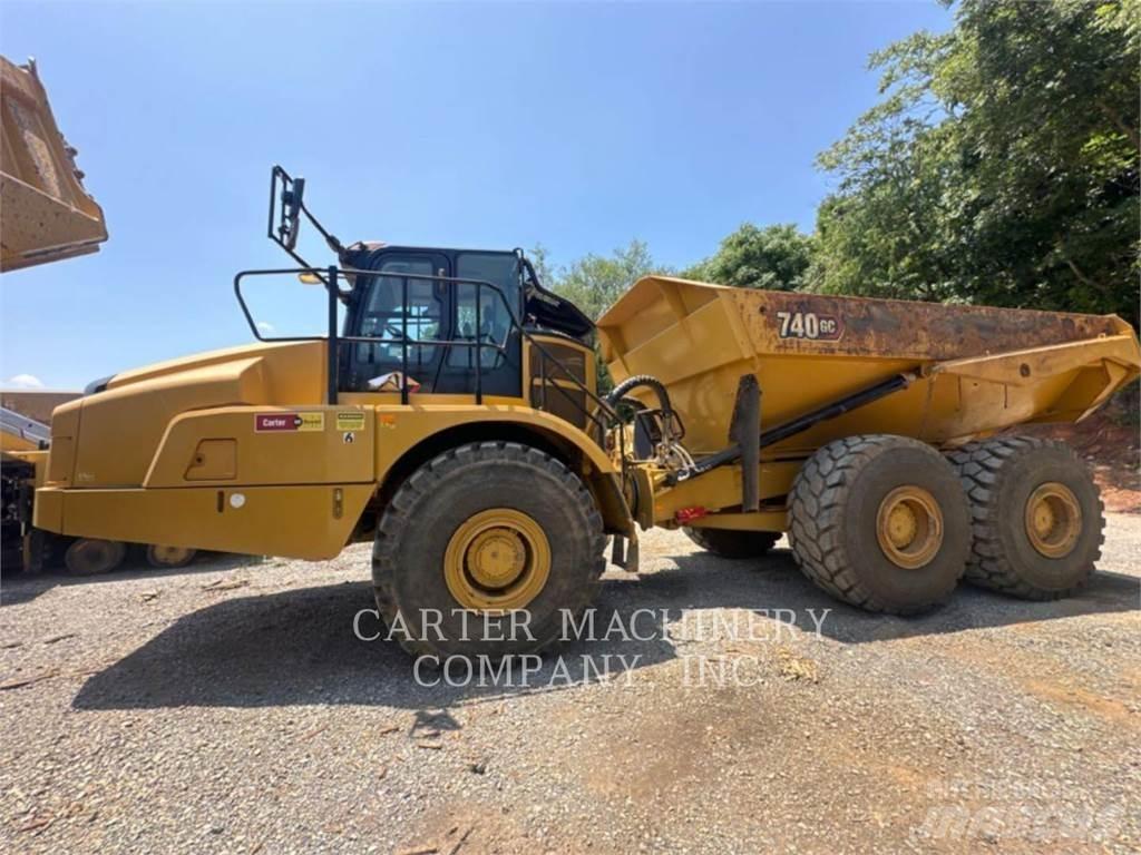 CAT 740GC Tombereau articulé