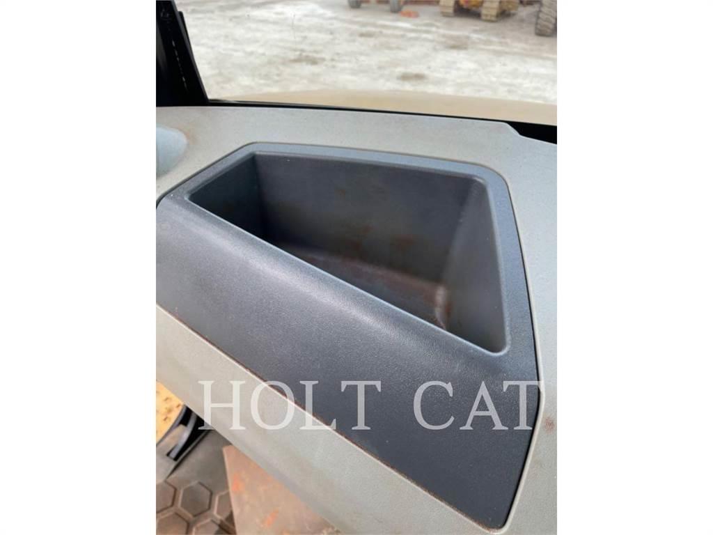 CAT 740GC Tombereau articulé