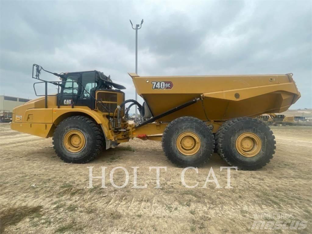 CAT 740GC Tombereau articulé