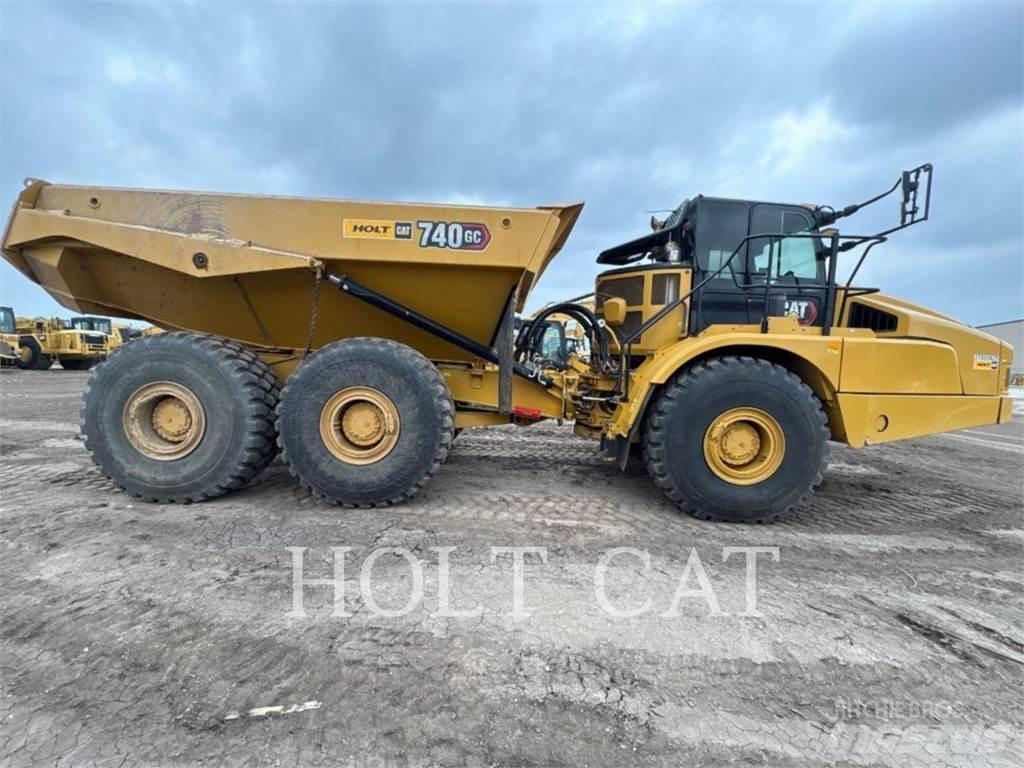 CAT 740GC Chargeuse sur pneus
