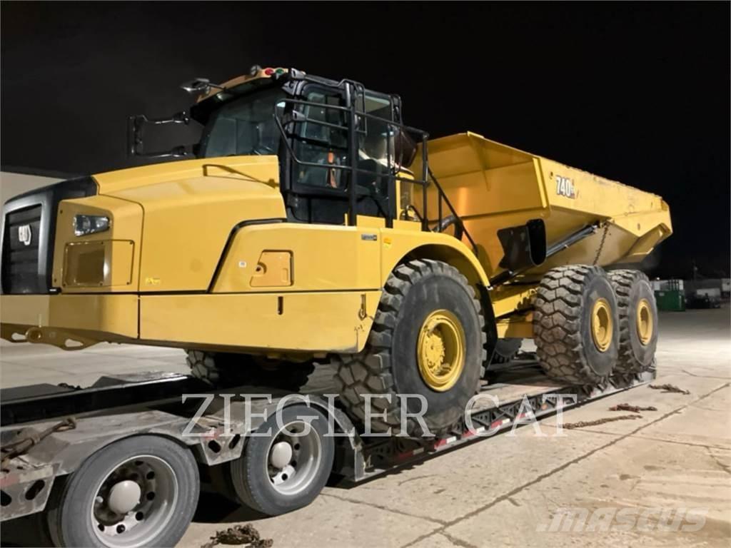 CAT 740GC Tombereau articulé