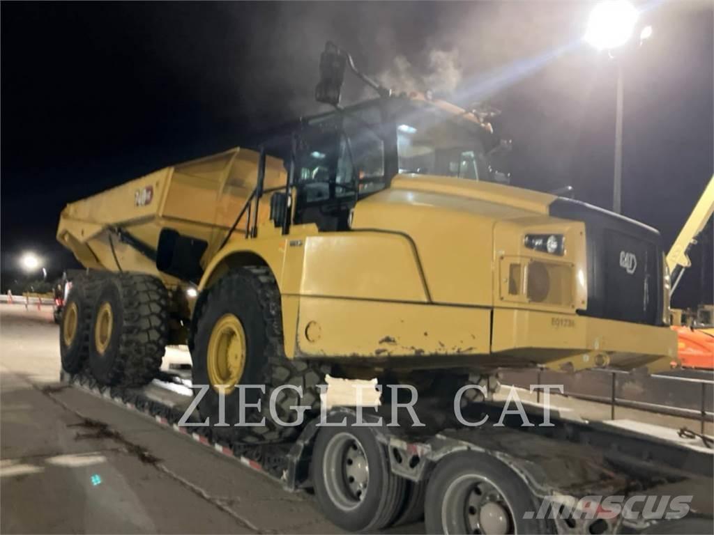 CAT 740GC Tombereau articulé
