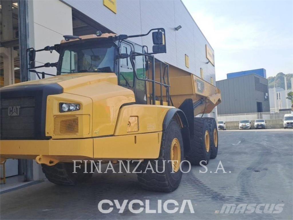 CAT 740GC Tombereau articulé