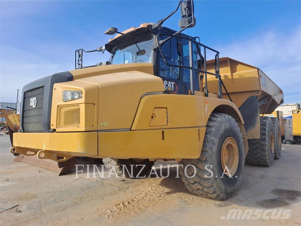CAT 740GC Tombereau articulé