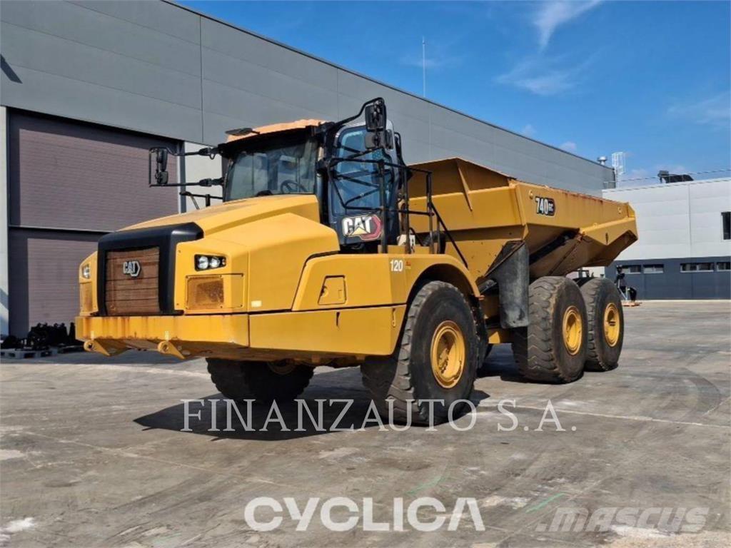 CAT 740GC Tombereau articulé