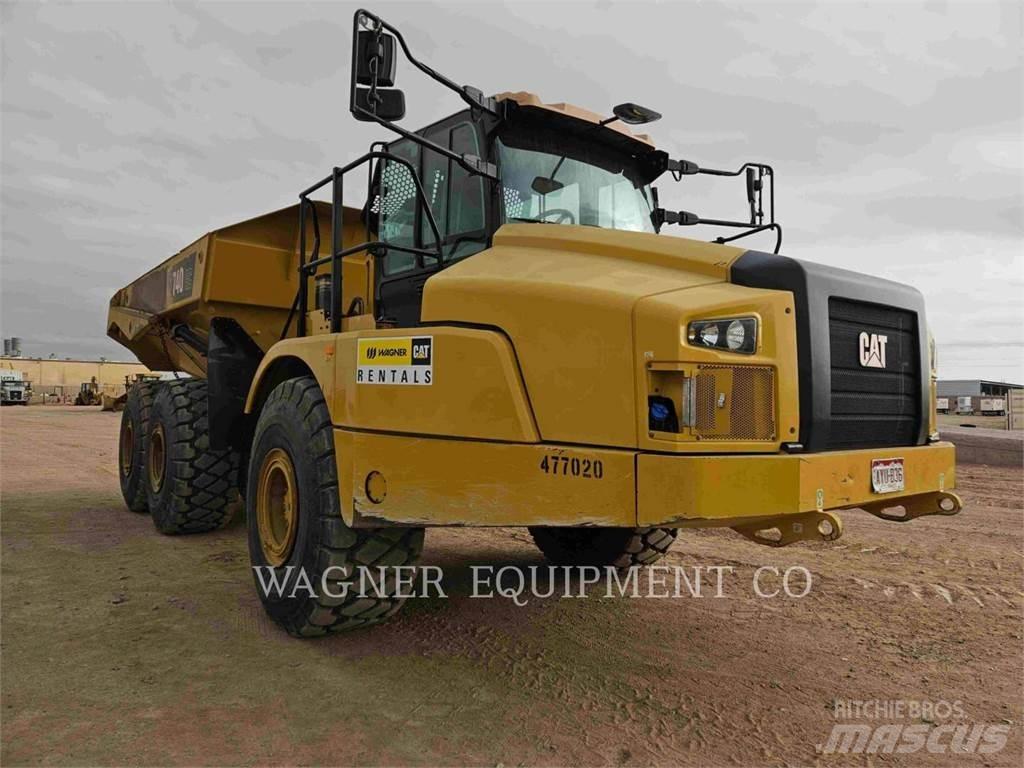 CAT 740GC Tombereau articulé