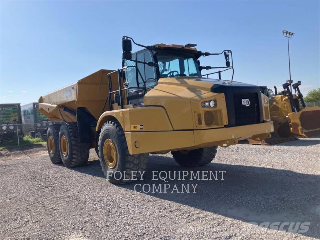 CAT 740GC-04 Tombereau articulé
