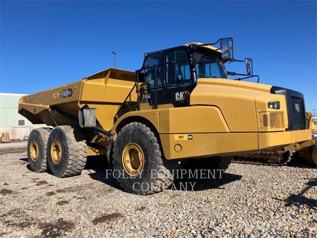 CAT 740GC-04 Tombereau articulé