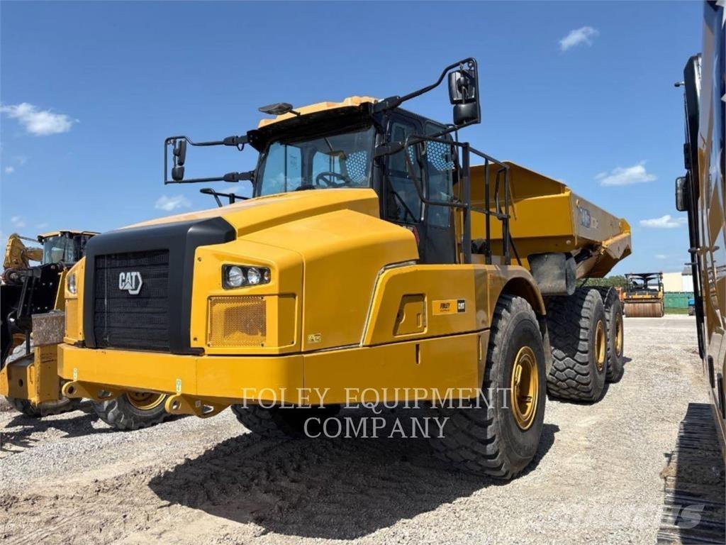 CAT 740GC-04 Tombereau articulé