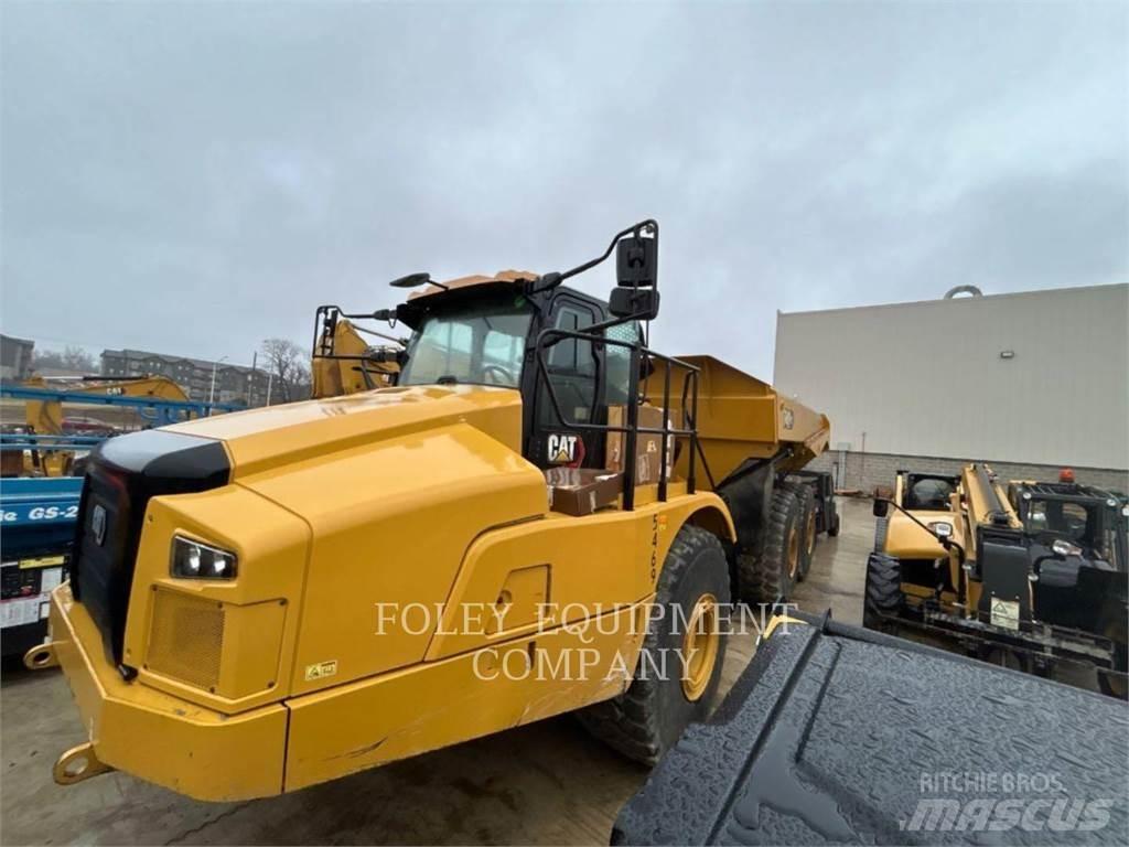 CAT 740GC-04 Tombereau articulé