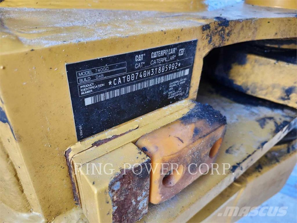 CAT 740GCTG Tombereau articulé