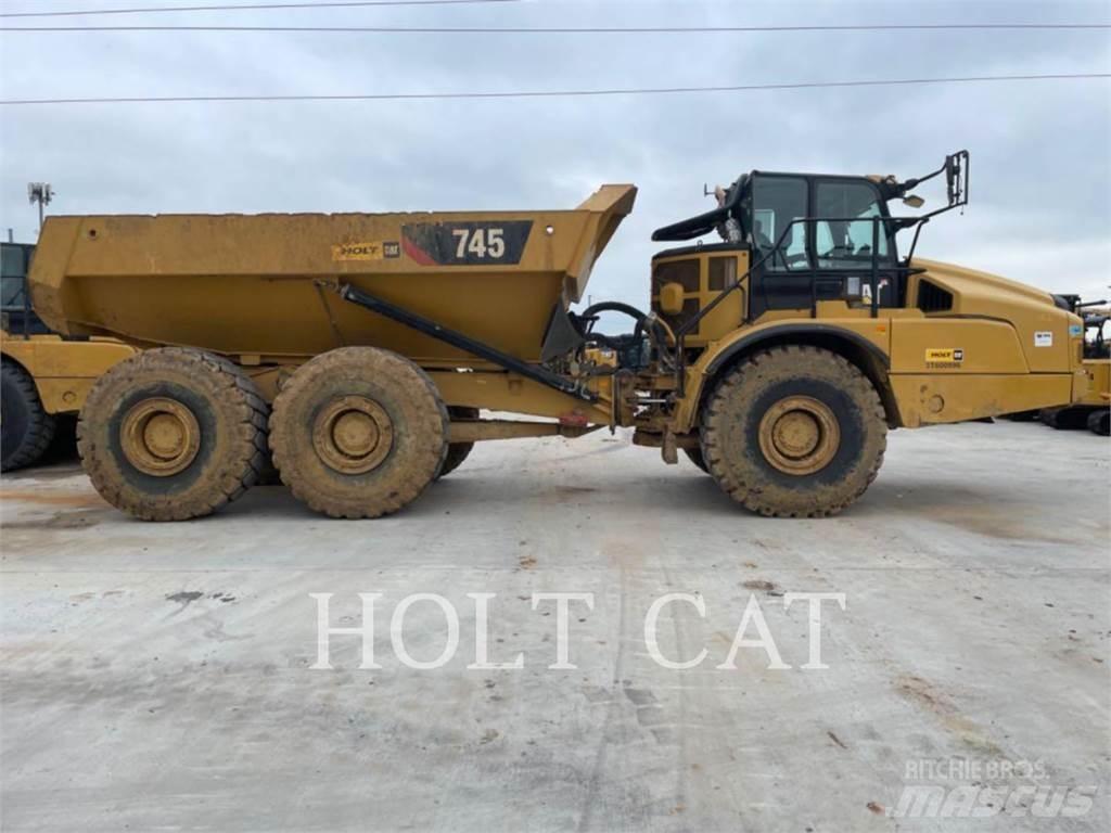 CAT 745 Tombereau articulé