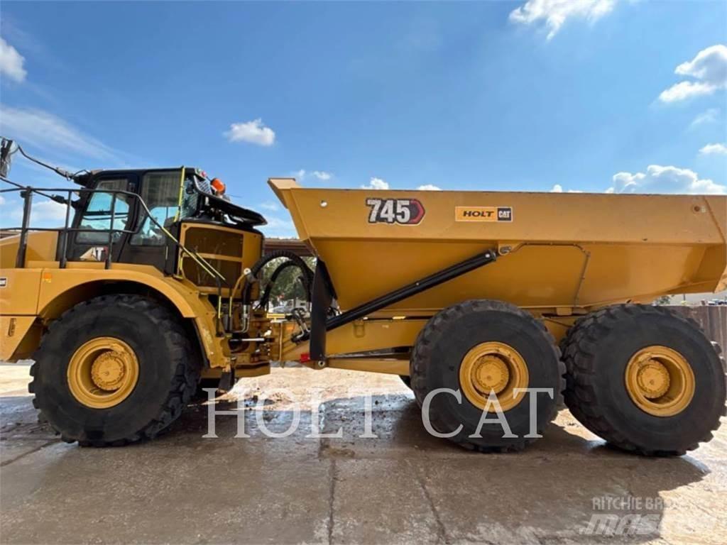 CAT 745 Tombereau articulé