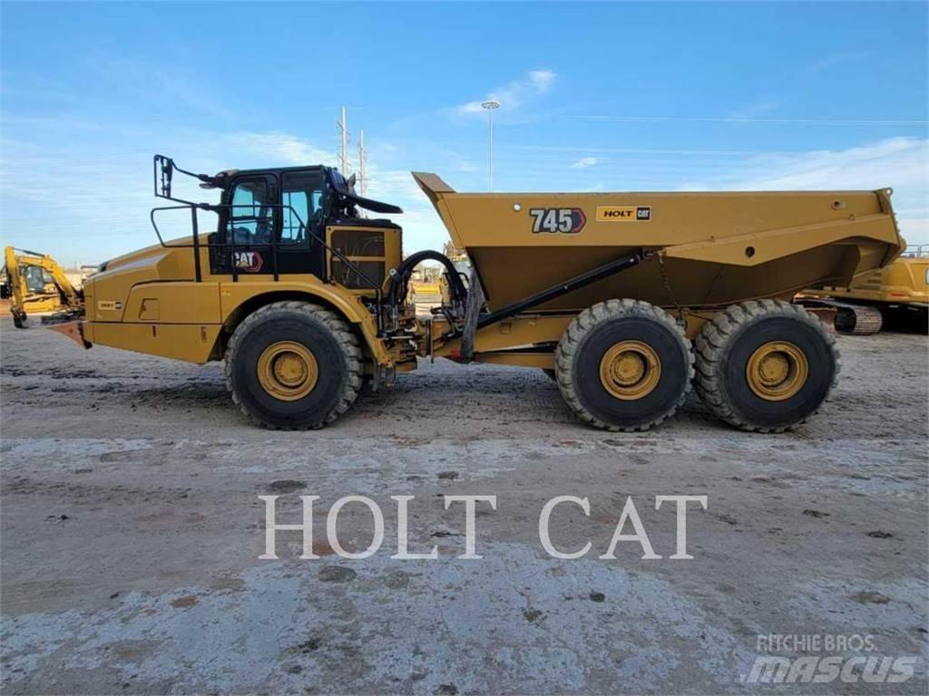 CAT 745 Tombereau articulé