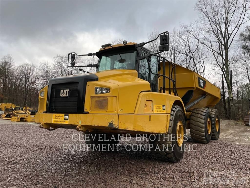 CAT 745 Tombereau articulé