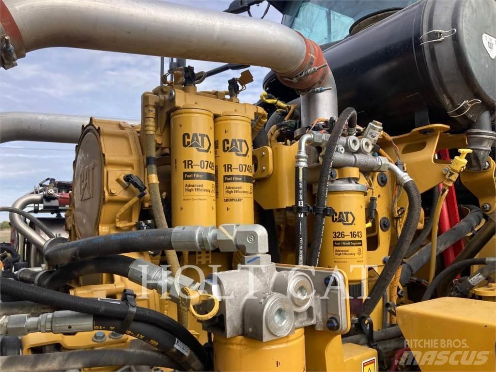CAT 745 Tombereau articulé