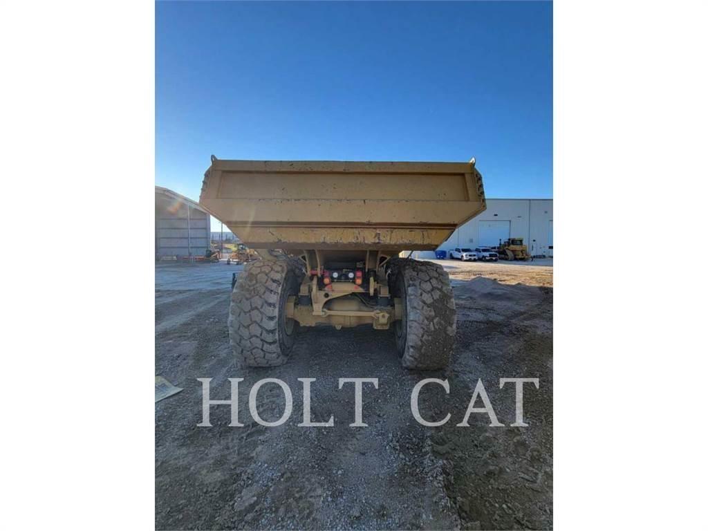 CAT 745 Tombereau articulé
