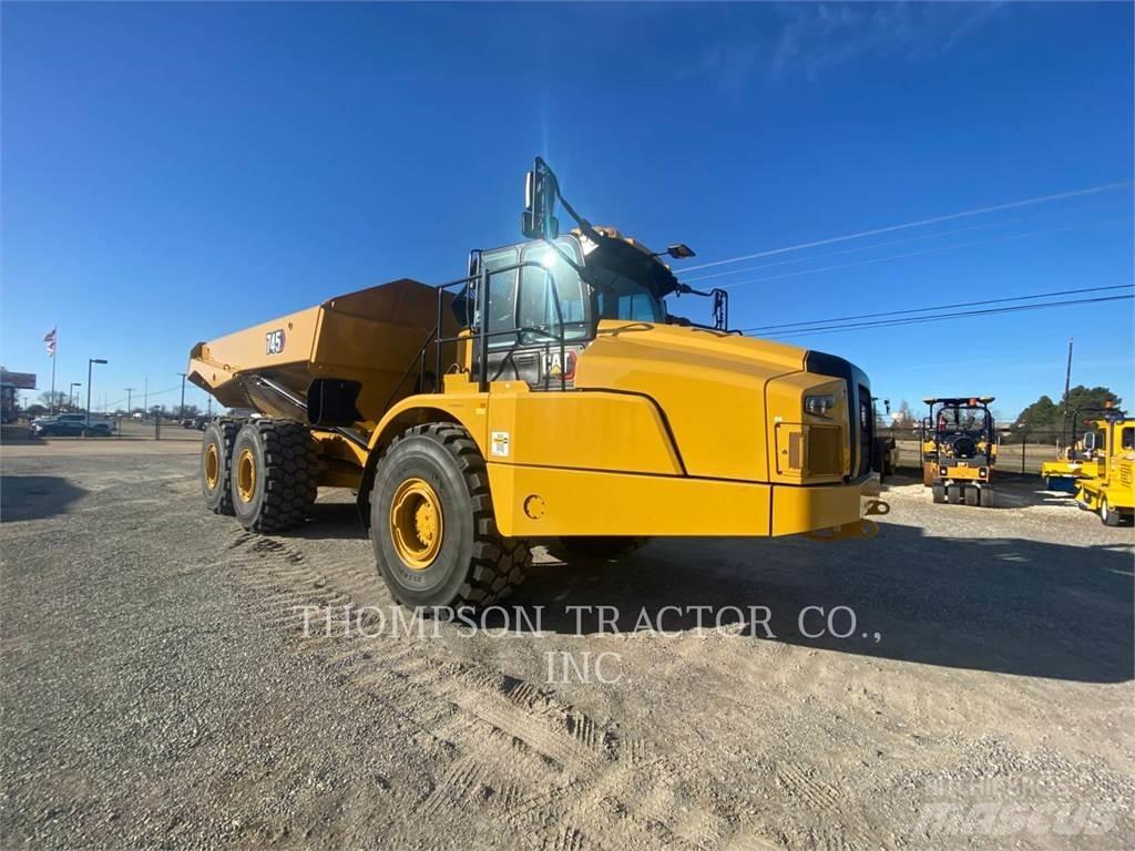 CAT 745 Tombereau articulé