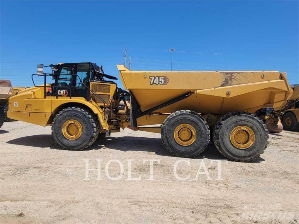 CAT 745 Tombereau articulé