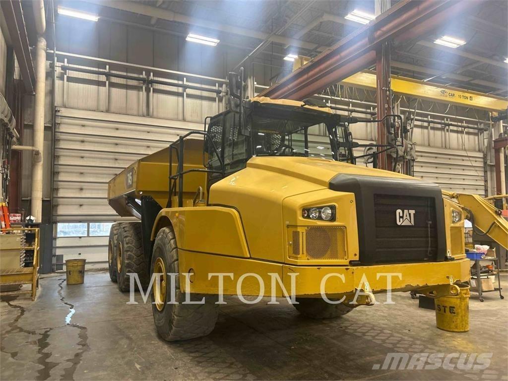 CAT 745 Tombereau articulé