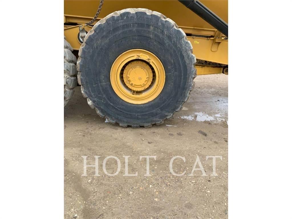 CAT 745 Tombereau articulé
