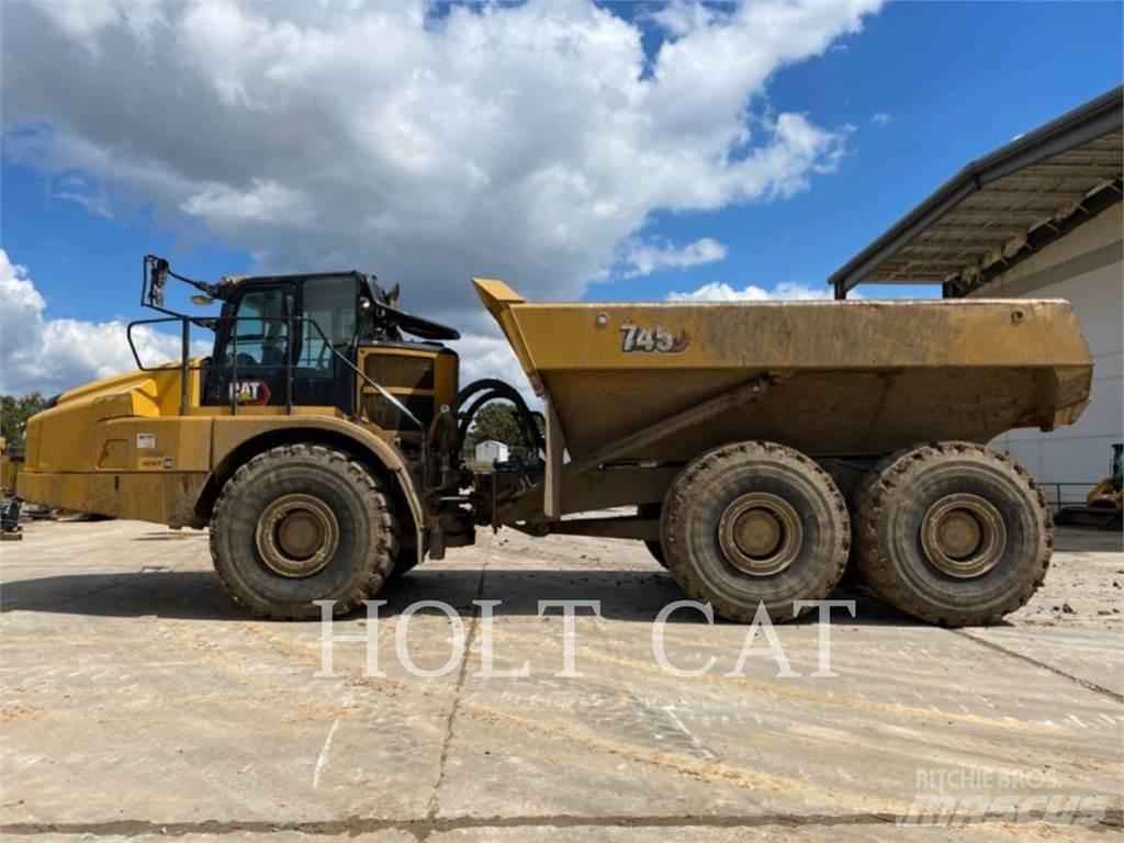 CAT 745 Tombereau articulé
