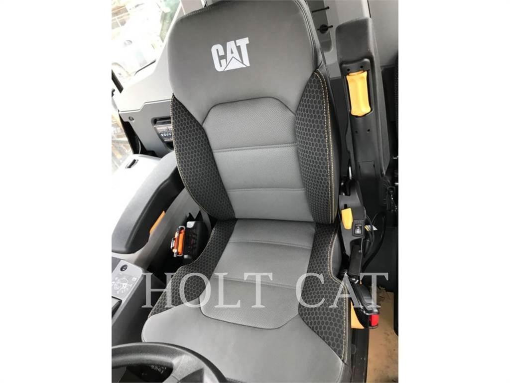 CAT 745 Tombereau articulé