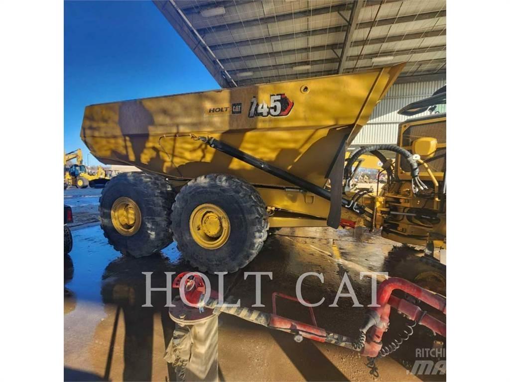 CAT 745 Tombereau articulé