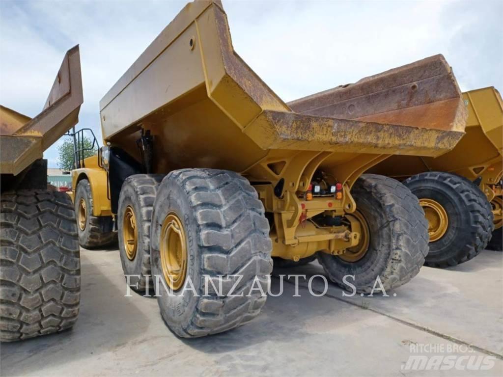 CAT 745 Tombereau articulé
