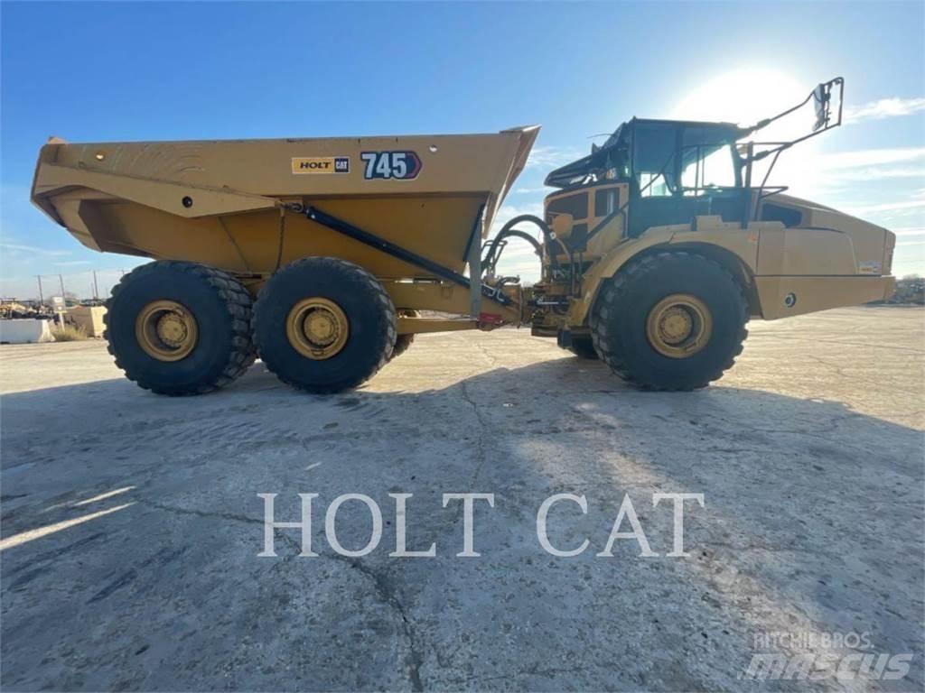 CAT 745 Tombereau articulé